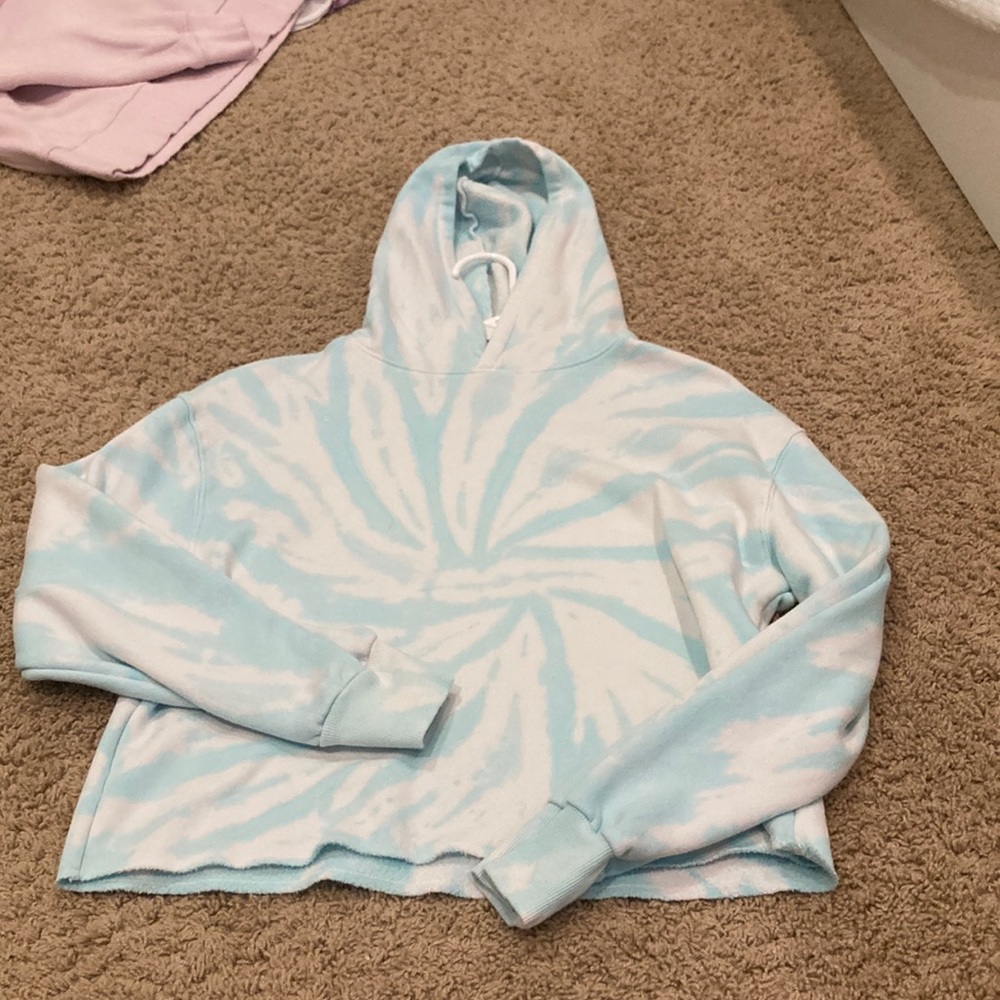 tie dye hoodie